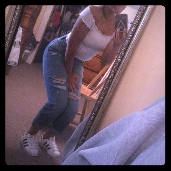 Meet your Posher, Kleiva - Picture 1 of 1